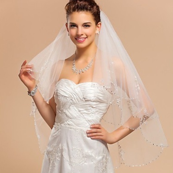 Two Layer Short Wedding Veil with Beadings